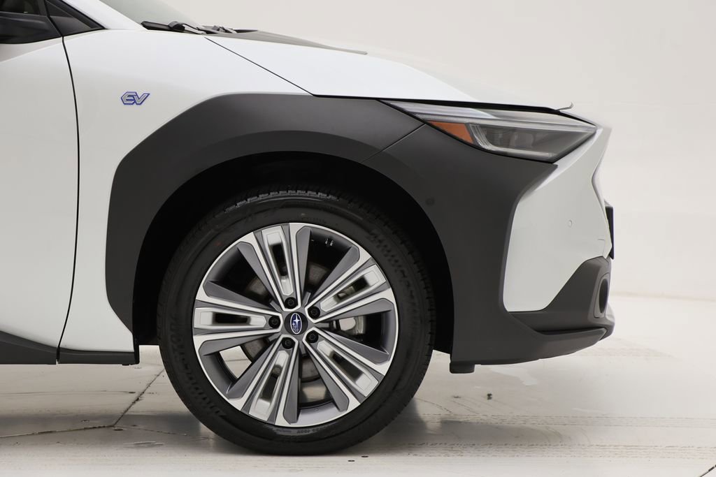 Used 2023 Subaru Solterra AWD image 4