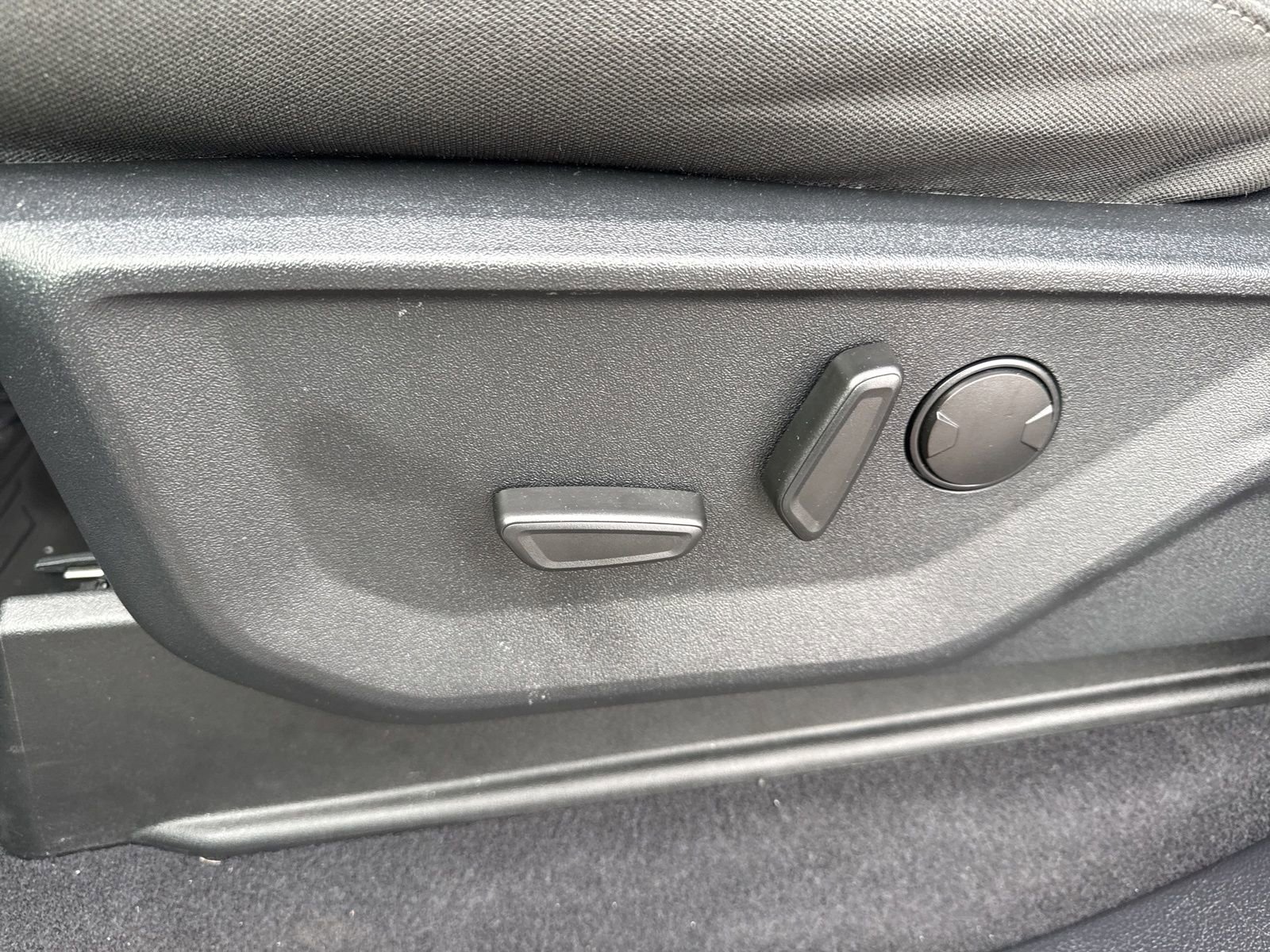 Used 2023 Ford F150 XLT w/ Equipment Group 302A High image 18