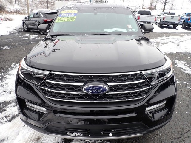 Certified 2024 Ford Explorer XLT w/ Equipment Group 202A image 12