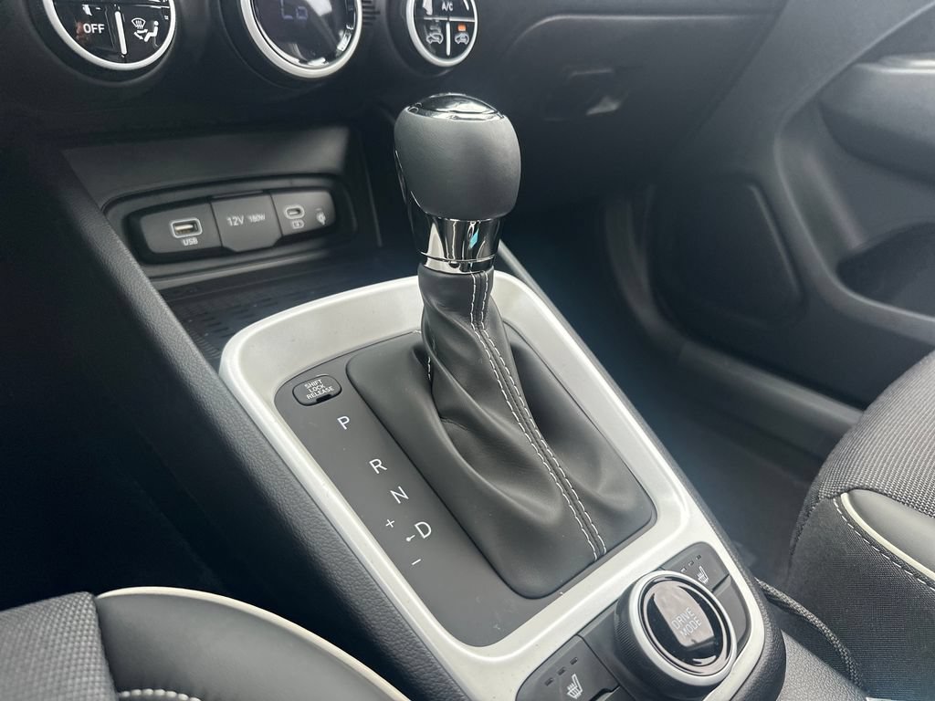 New 2026 Hyundai Venue SEL FWD image 22