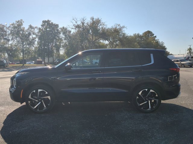 Used 2023 Mitsubishi Outlander SE image 7