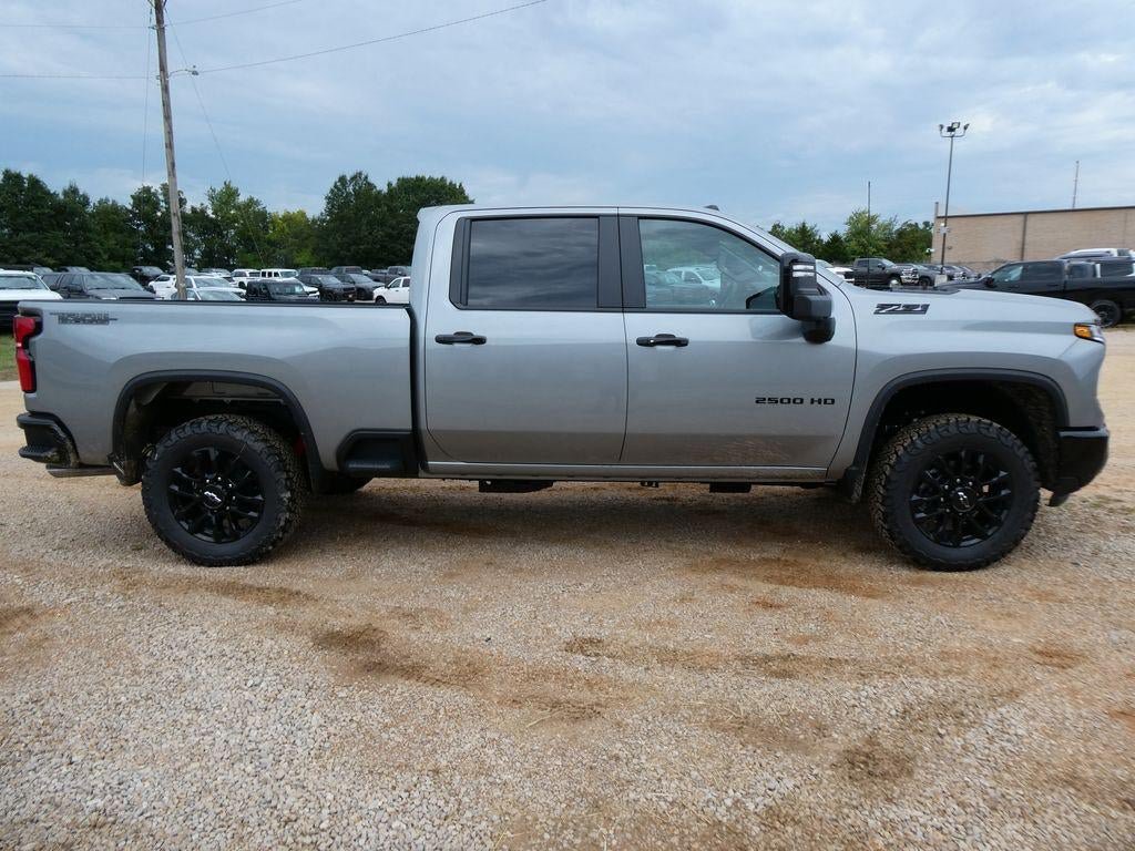 New 2026 Chevrolet Silverado 2500 LT w/ Trail Boss Package AWD/4WD image 3