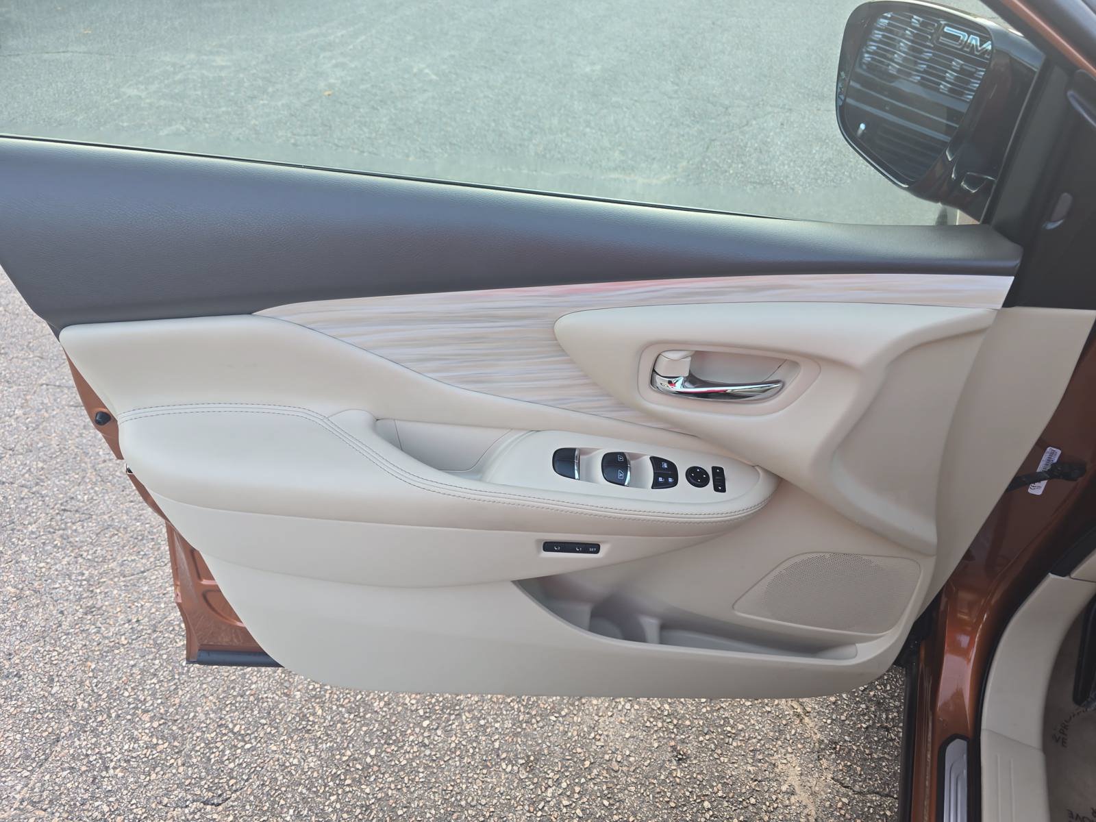Used 2015 Nissan Murano SL FWD image 27