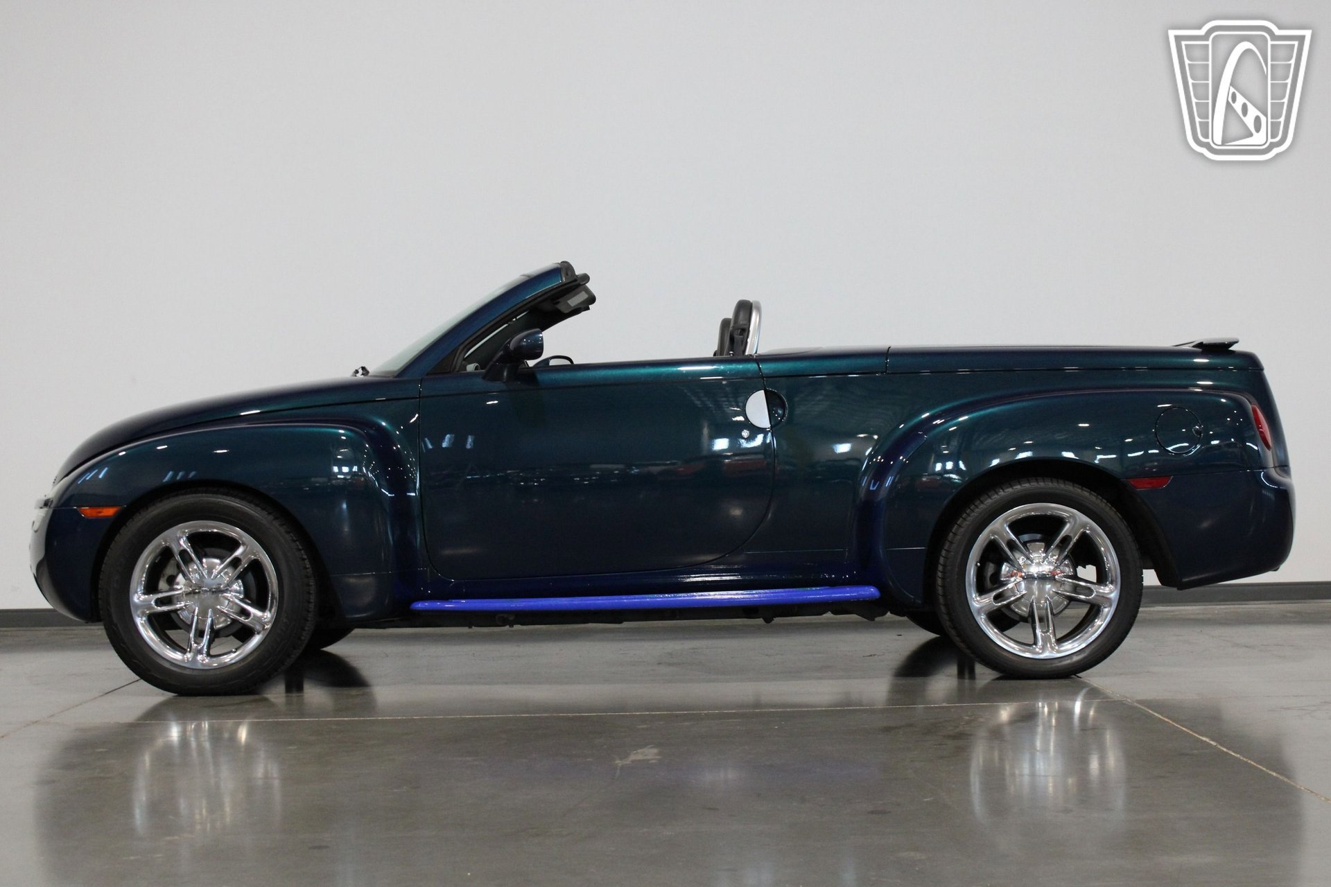 Used 2005 Chevrolet SSR w/ Preferred Equipment Group image 27