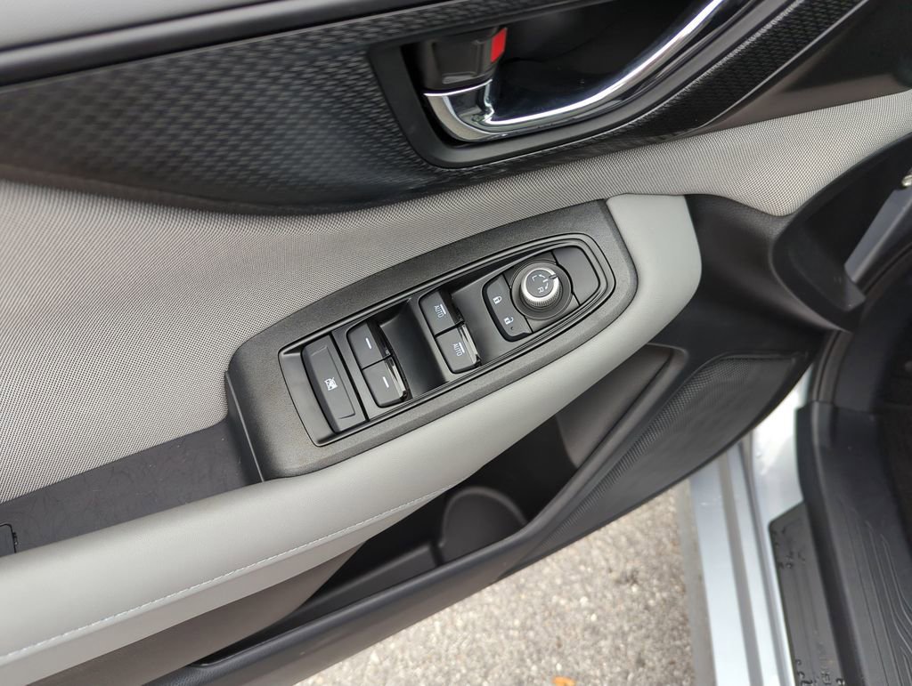 Used 2025 Subaru Legacy Premium image 19