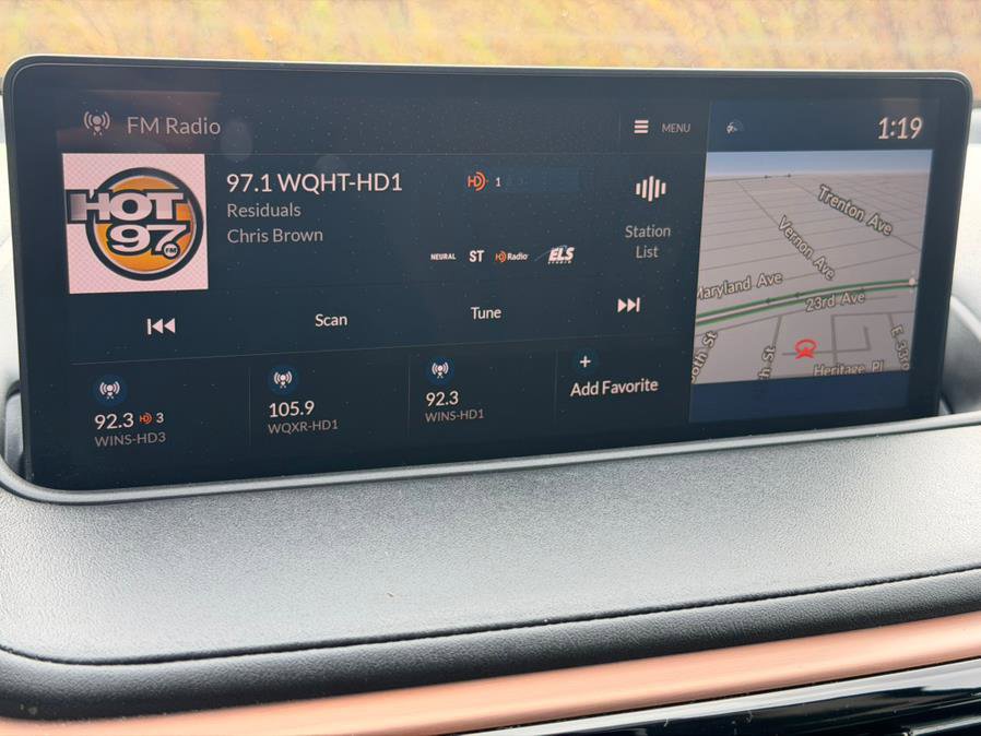 Used 2022 Acura MDX SH-AWD w/ Technology Package image 32