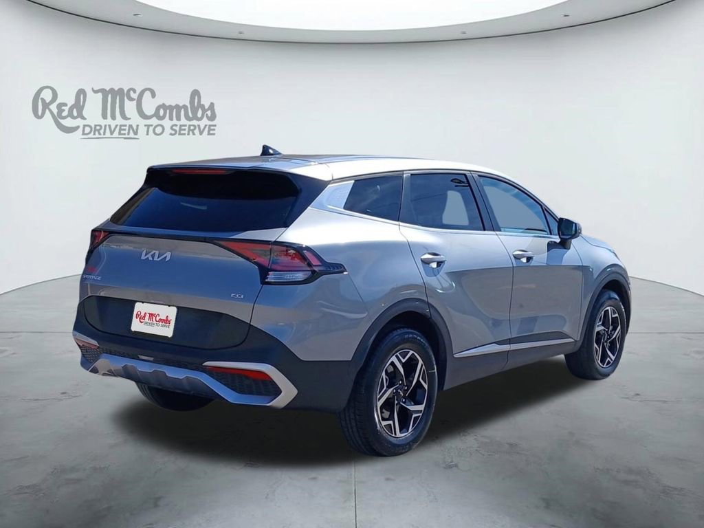Used 2024 Kia Sportage LX image 5