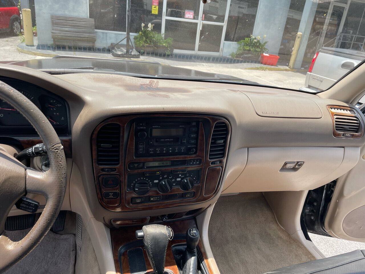 Used 1998 Toyota Land Cruiser w/ Leather Trim Pkg AWD/4WD image 20