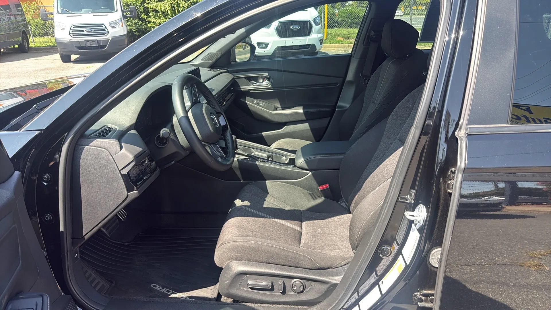 Used 2023 Honda Accord Sport image 16