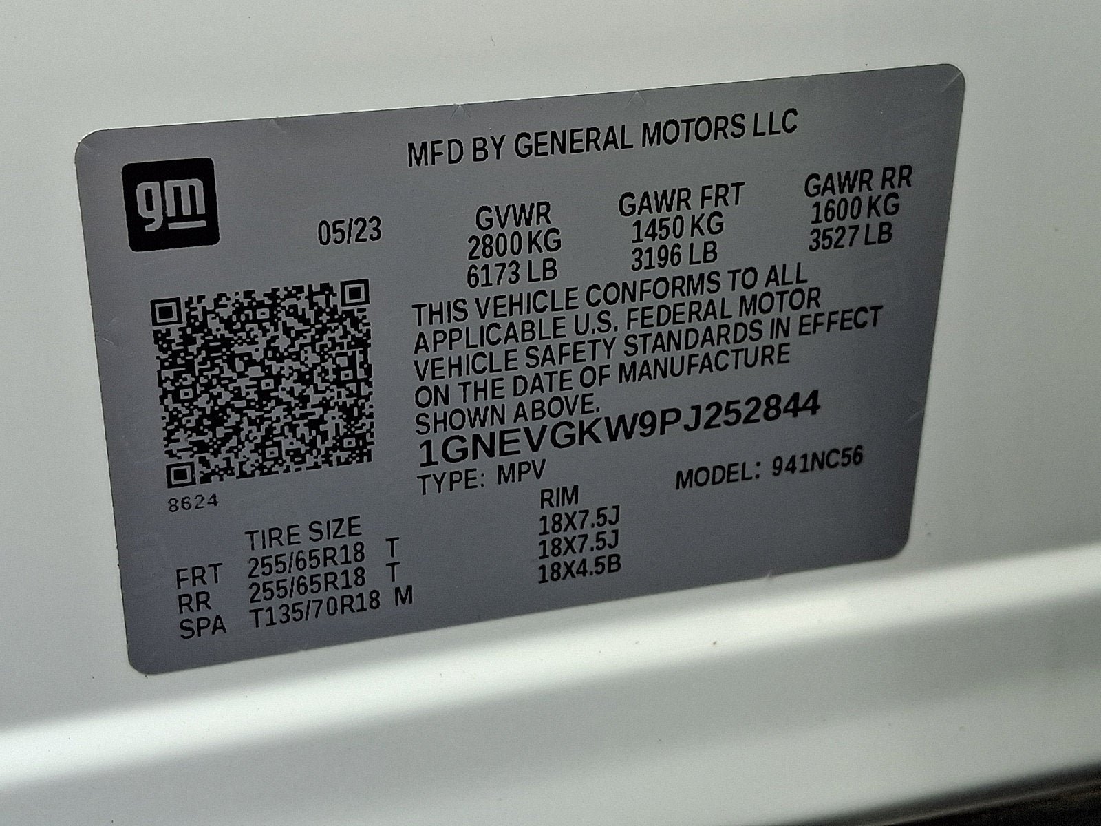 Used 2023 Chevrolet Traverse LT w/ LPO, Floor Liner Package AWD/4WD image 29