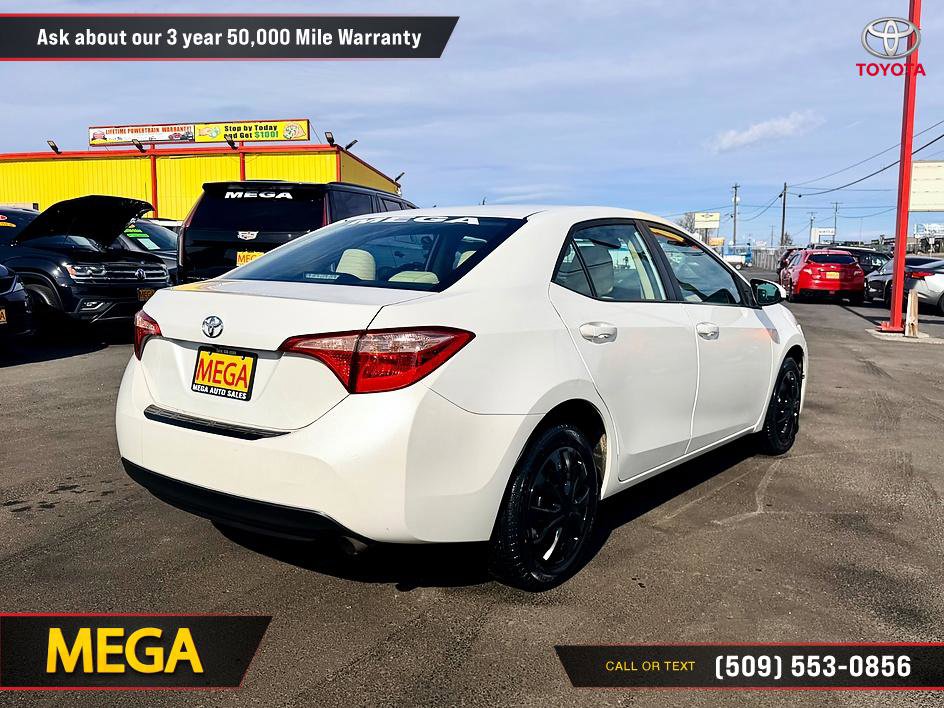 Used 2019 Toyota Corolla LE image 12