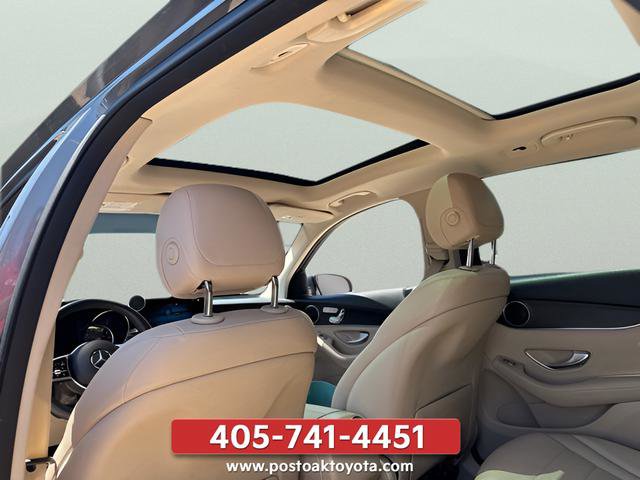 Used 2021 Mercedes-Benz GLC 300 4MATIC image 17