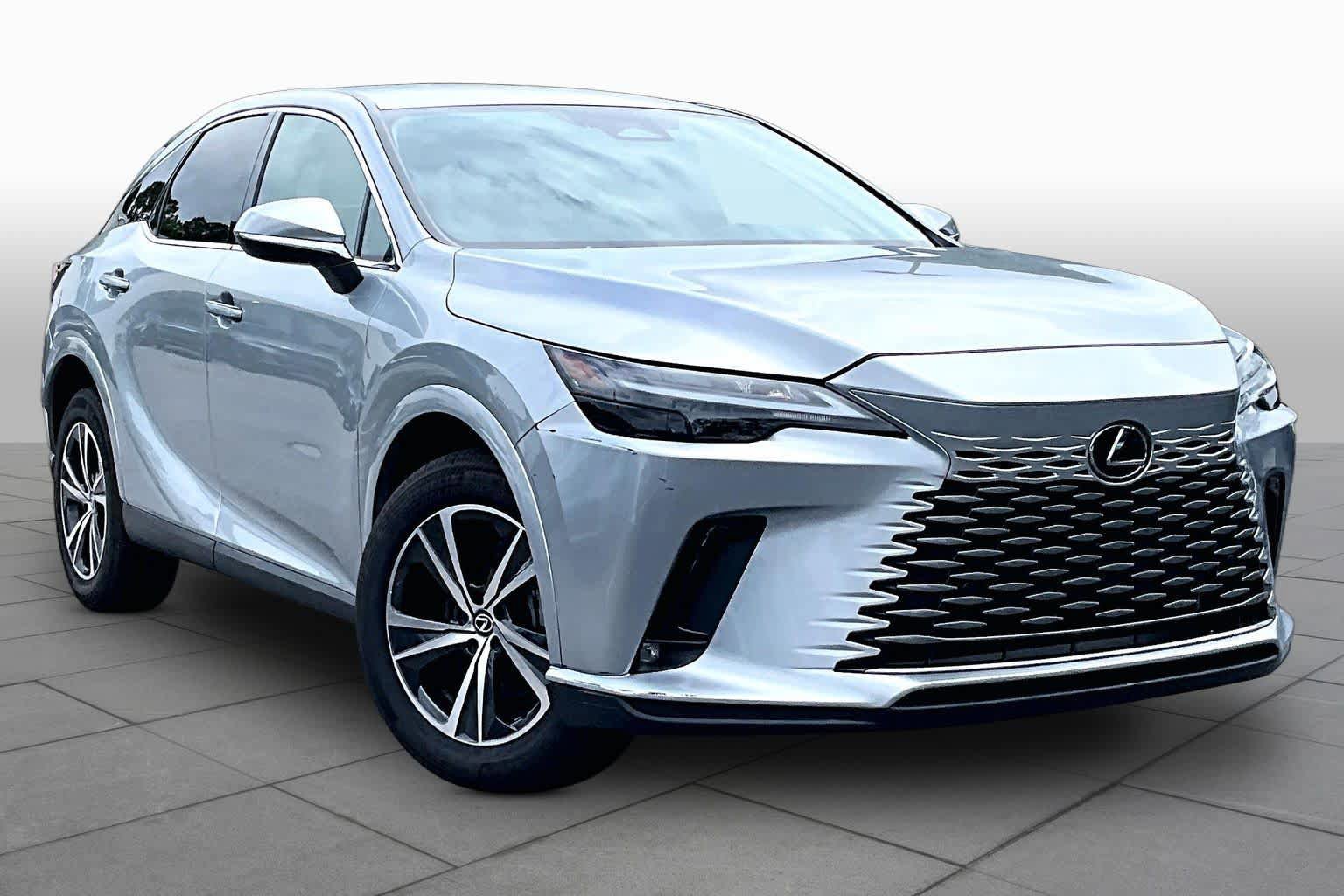 Used 2024 Lexus RX 350 FWD w/ Technology Package image 3