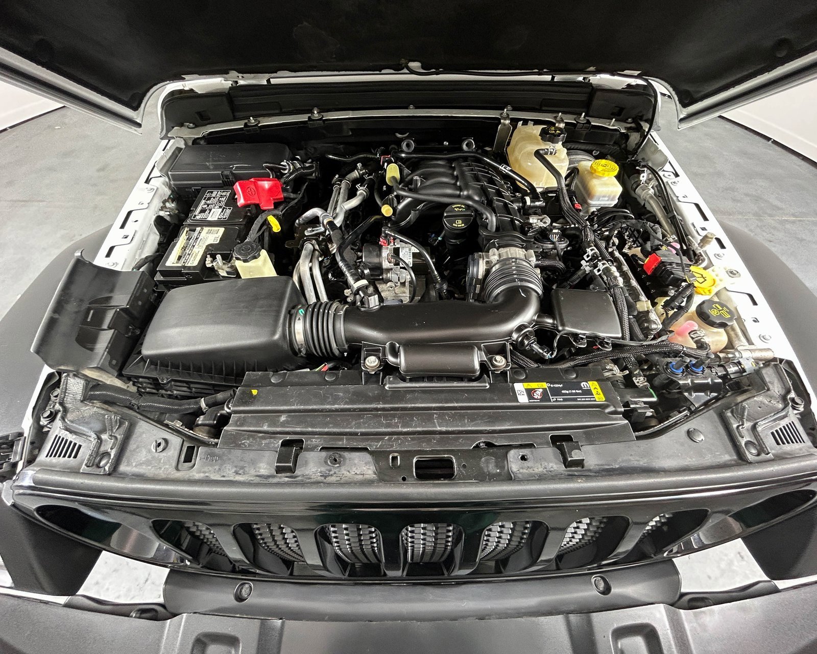Used 2021 Jeep Wrangler Unlimited Sport image 24