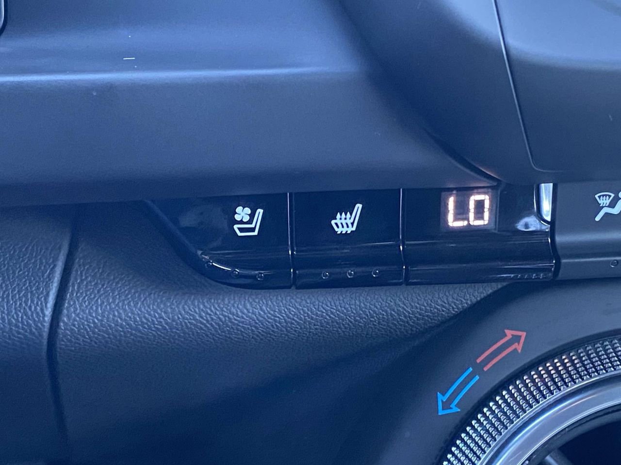 Used 2023 Chevrolet Camaro LT image 26