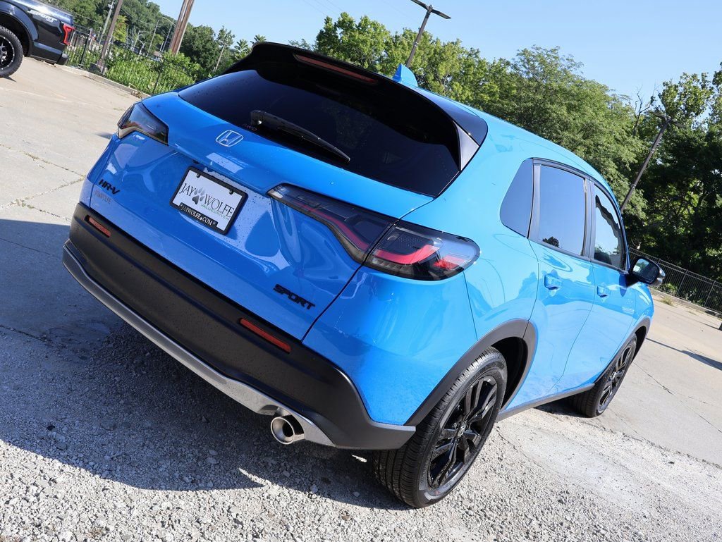 New 2026 Honda HR-V Sport image 7