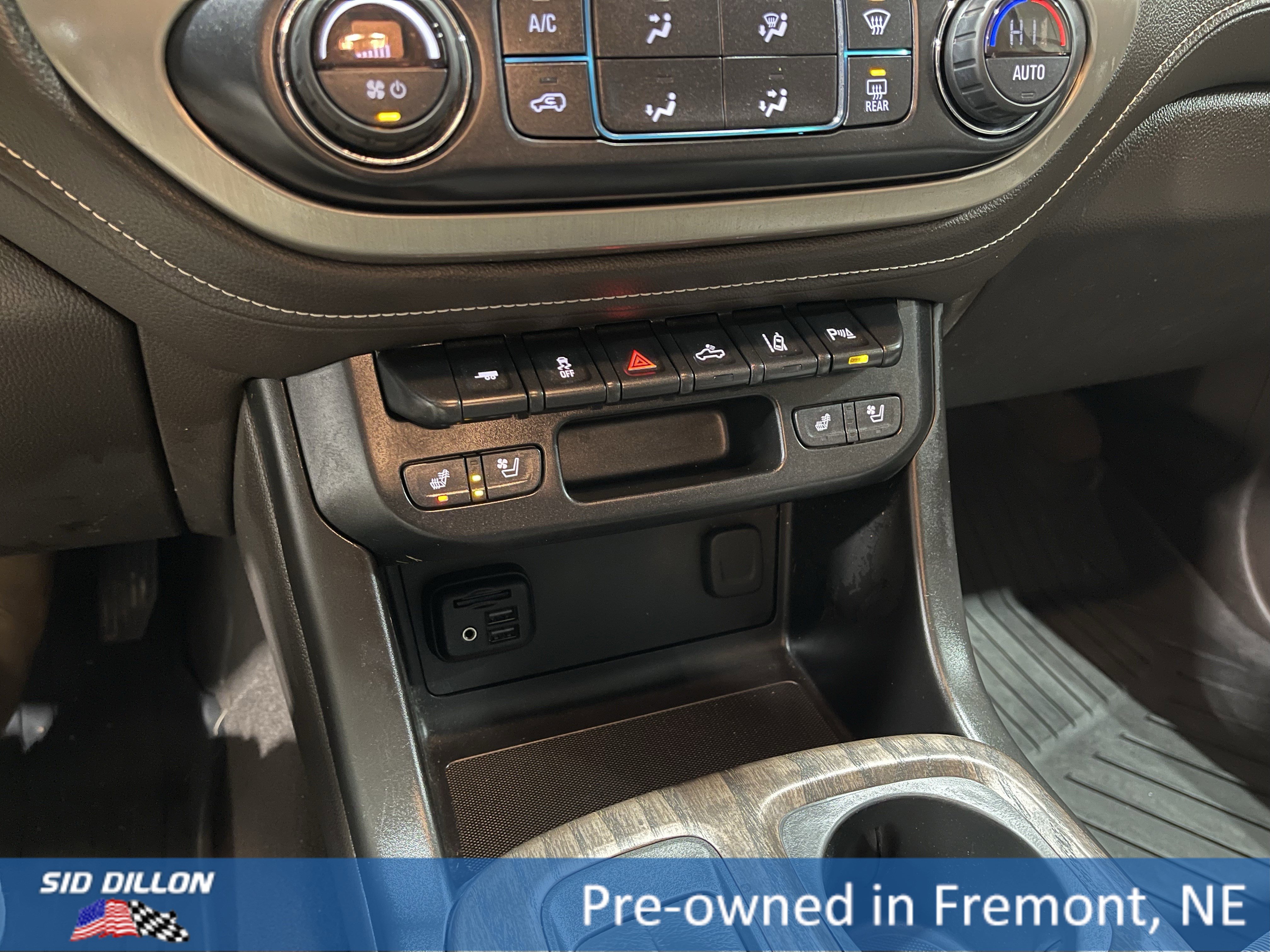 Certified 2021 GMC Canyon Denali image 12