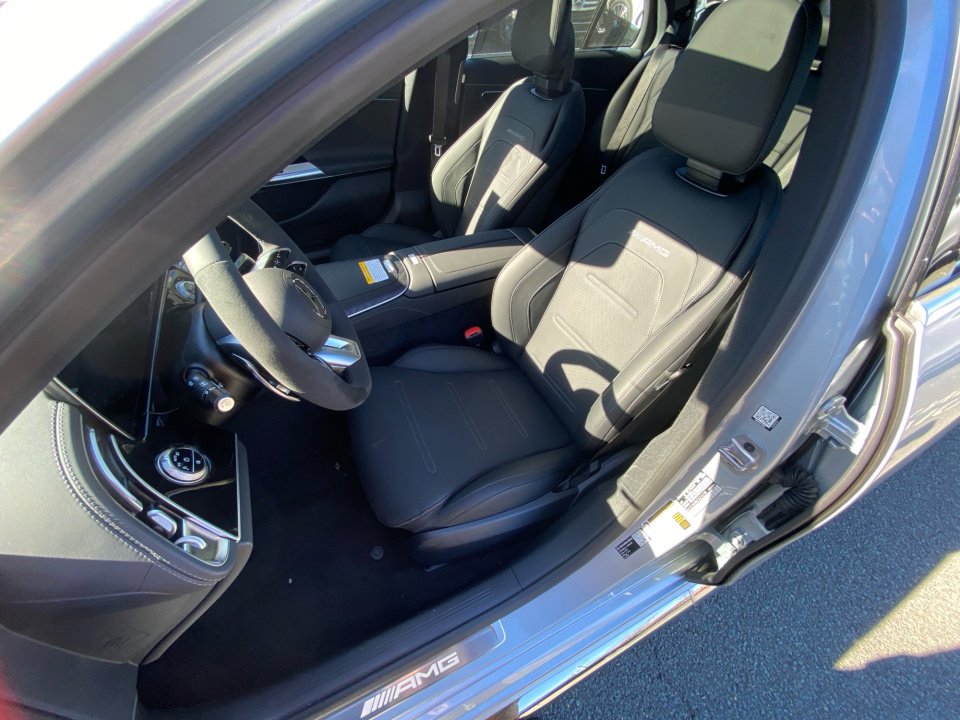 New 2026 Mercedes-Benz E 53 AMG 4MATIC Sedan image 30