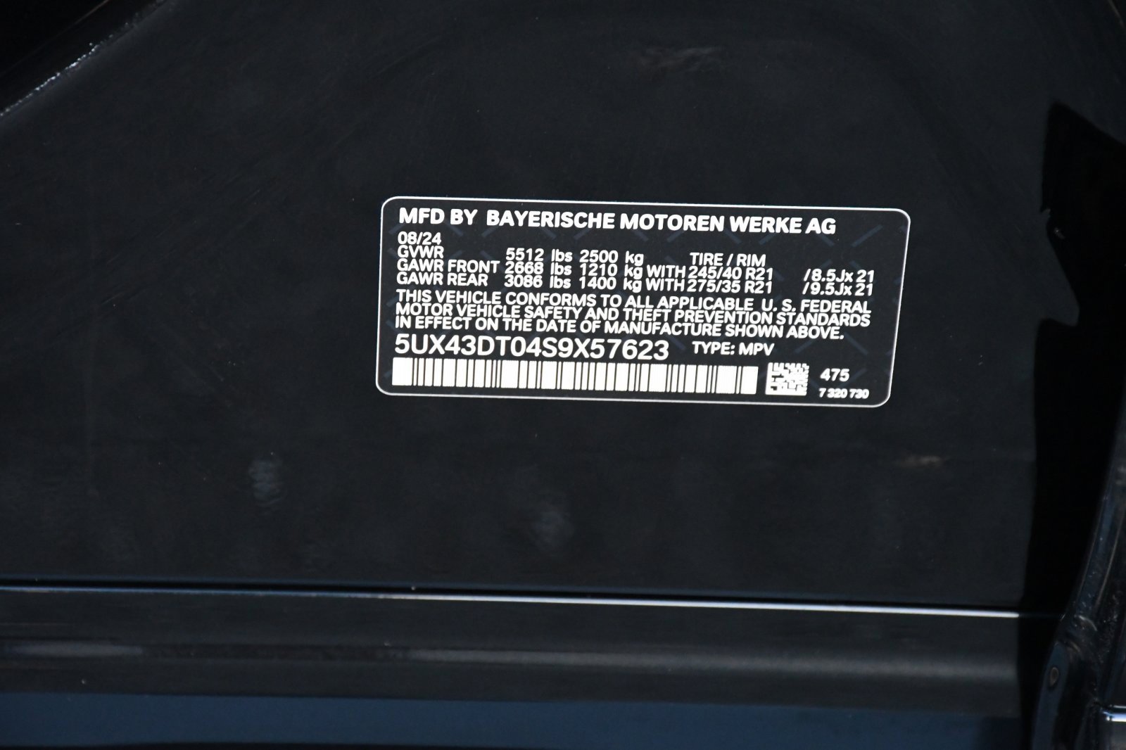 Used 2025 BMW X4 M40i w/ Premium Package image 23