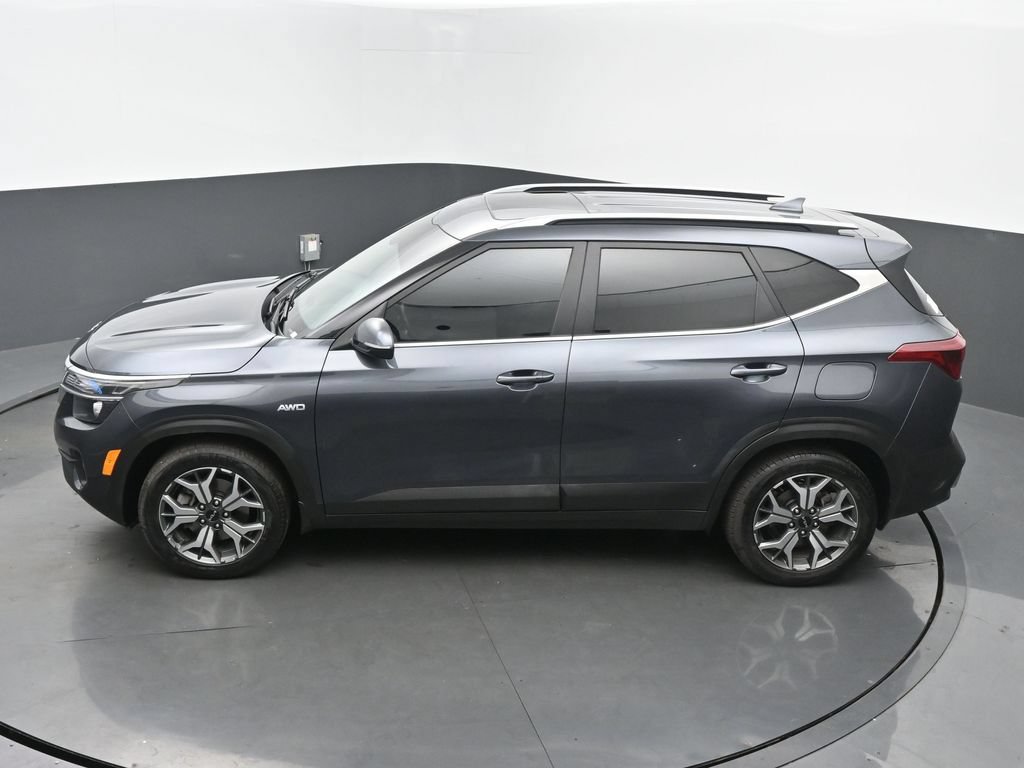 Used 2023 Kia Seltos EX AWD/4WD image 45