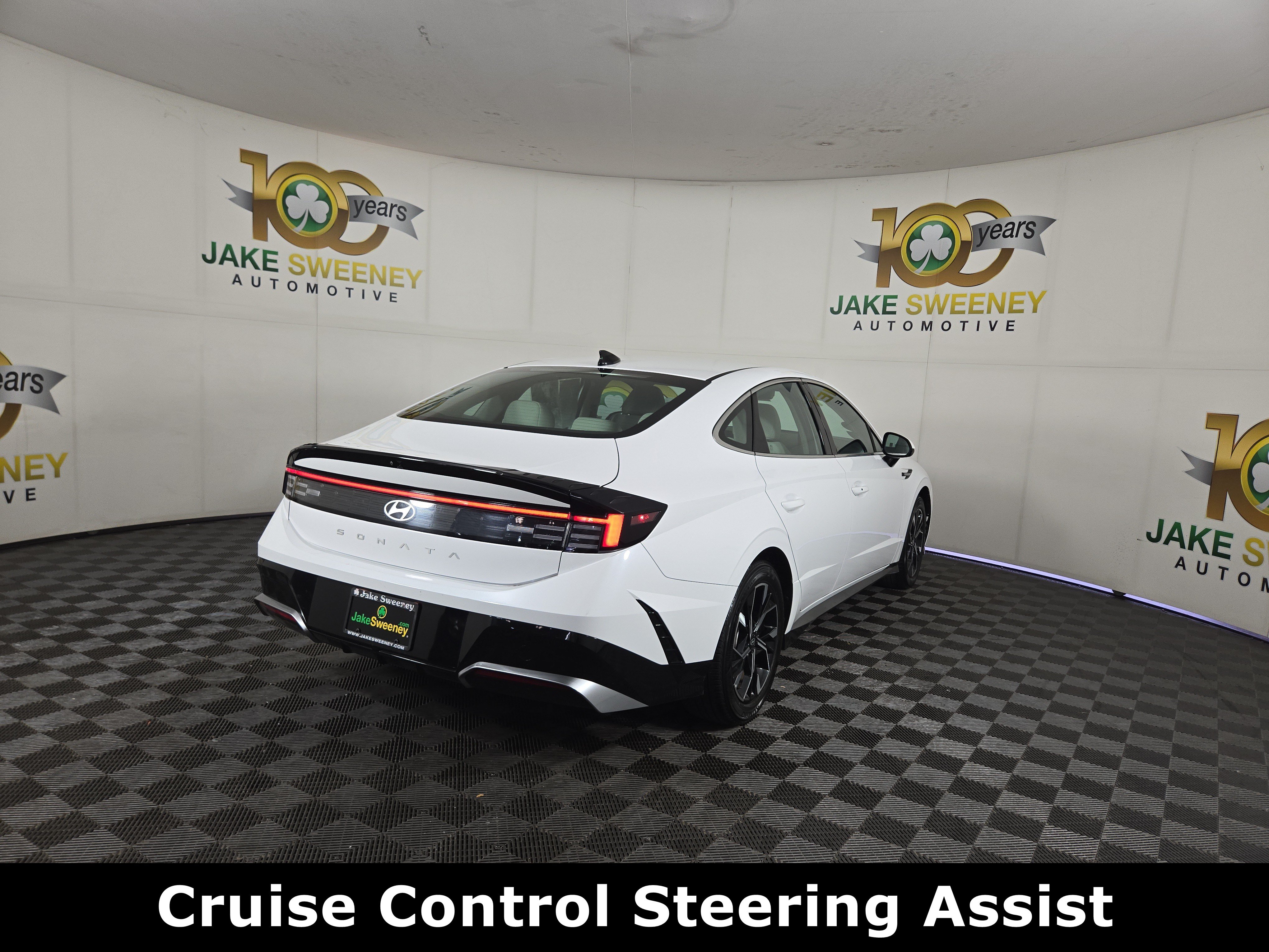 Used 2025 Hyundai Sonata SEL FWD image 9