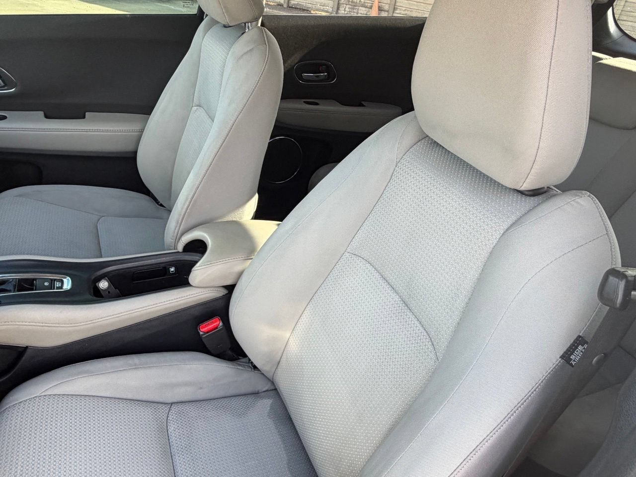 Used 2019 Honda HR-V EX image 32
