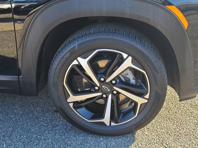 Used 2023 Chevrolet TrailBlazer RS w/ Convenience Package image 32