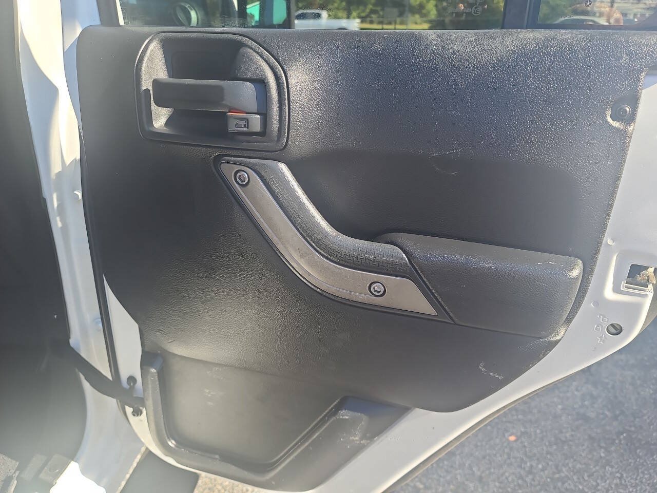 Used 2013 Jeep Wrangler Unlimited Sport AWD/4WD image 27