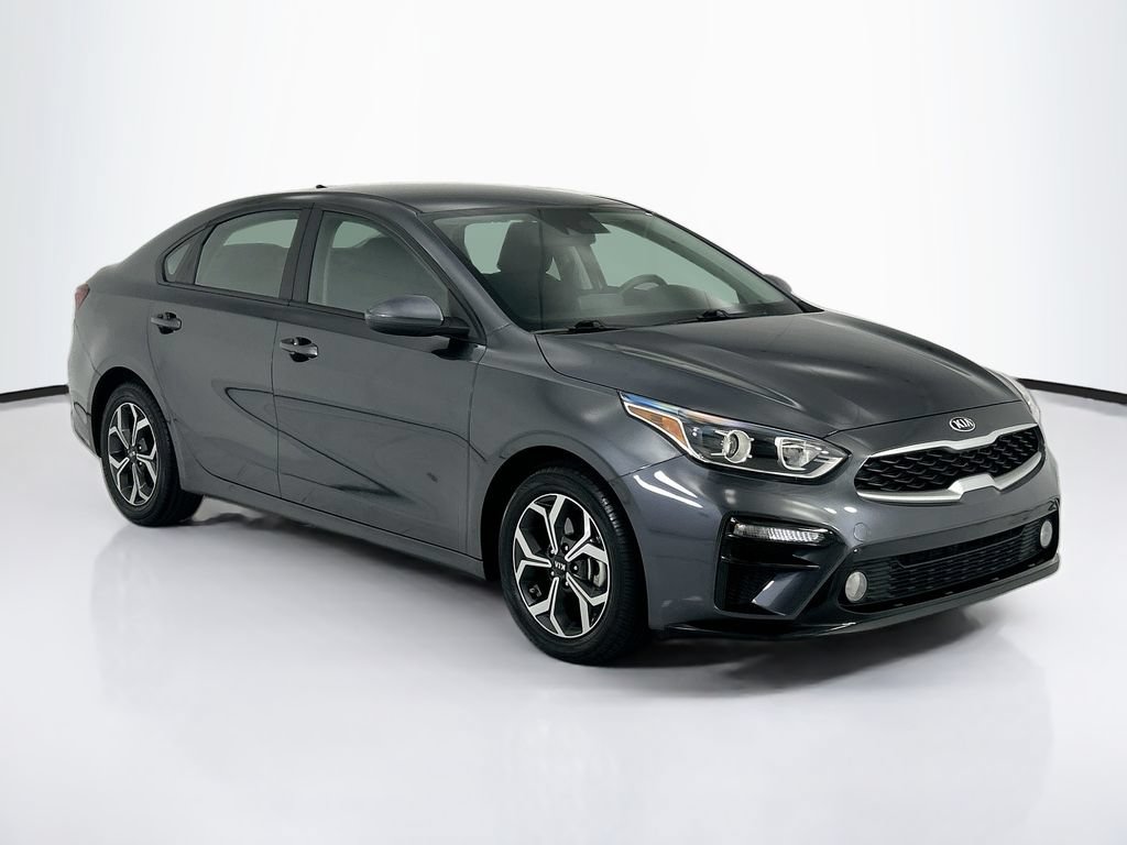 Used 2021 Kia Forte LXS FWD image 3