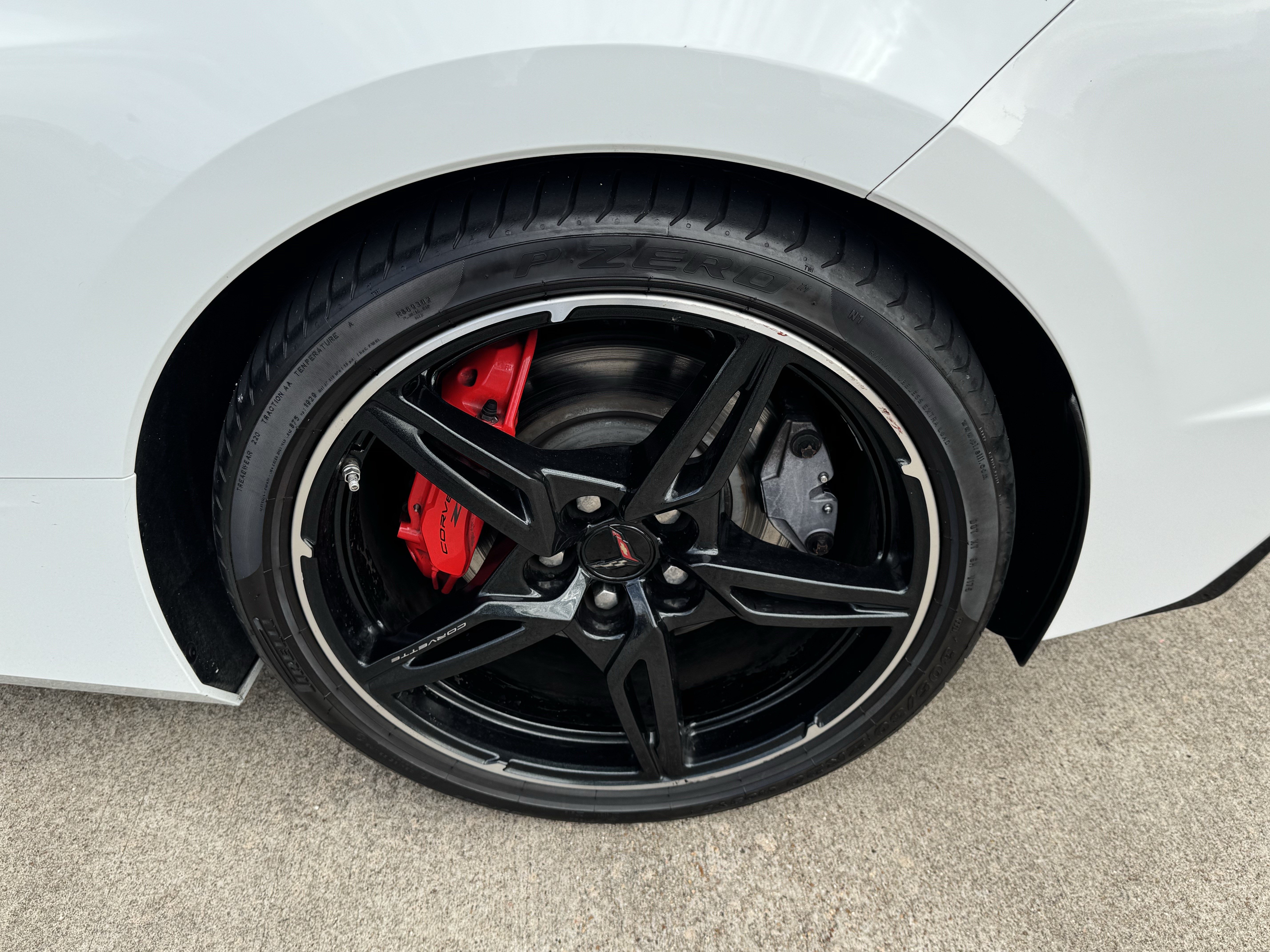 Used 2021 Chevrolet Corvette Stingray Preferred Conv w/ Z51 Performance Package RWD image 30