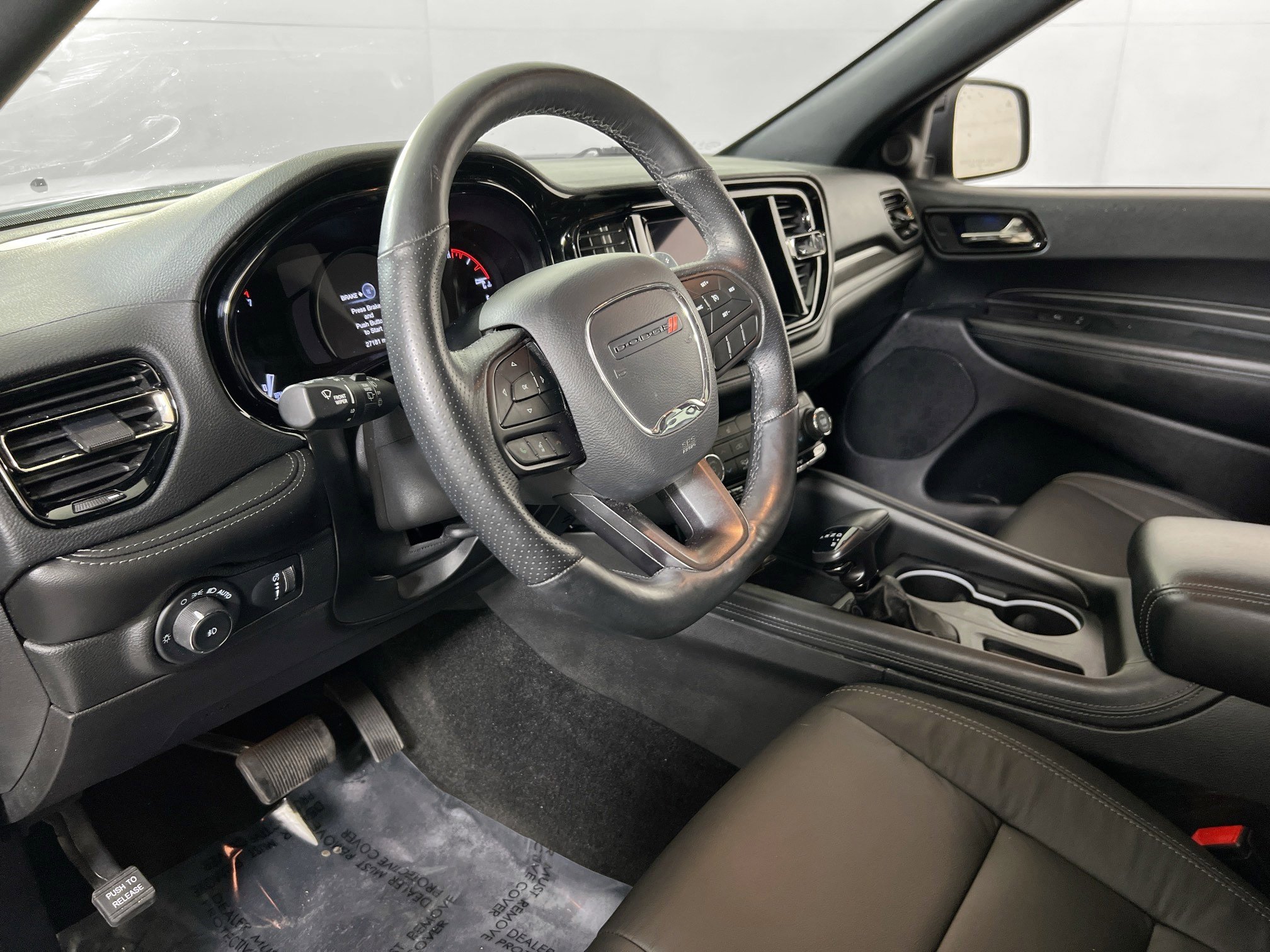 Used 2022 Dodge Durango GT w/ Blacktop Package image 9