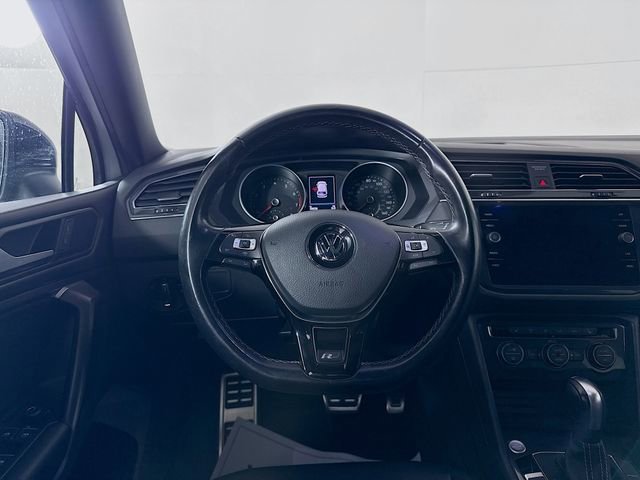 Used 2021 Volkswagen Tiguan SE R-Line image 23