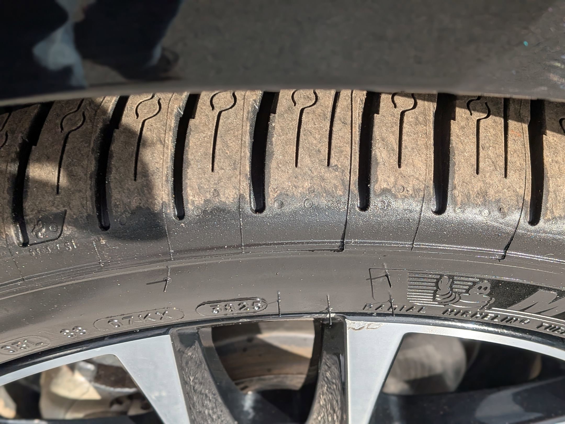 Used 2018 Volvo S60 T5 Dynamic w/ Vision Package image 13