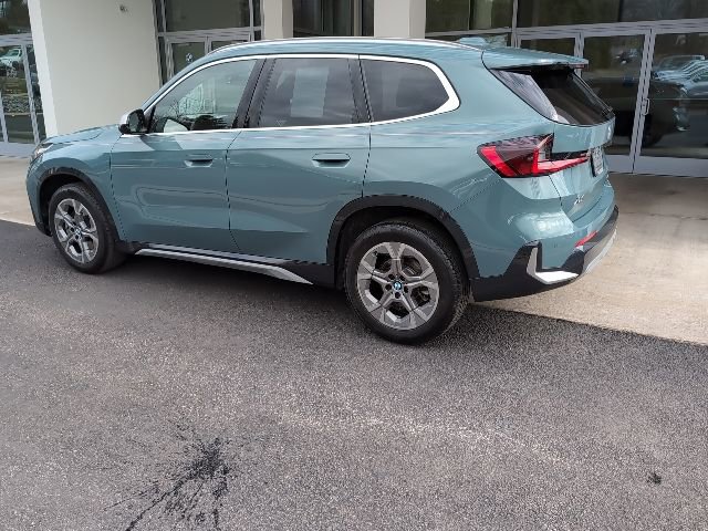 Used 2023 BMW X1 xDrive28i w/ Premium Package image 7