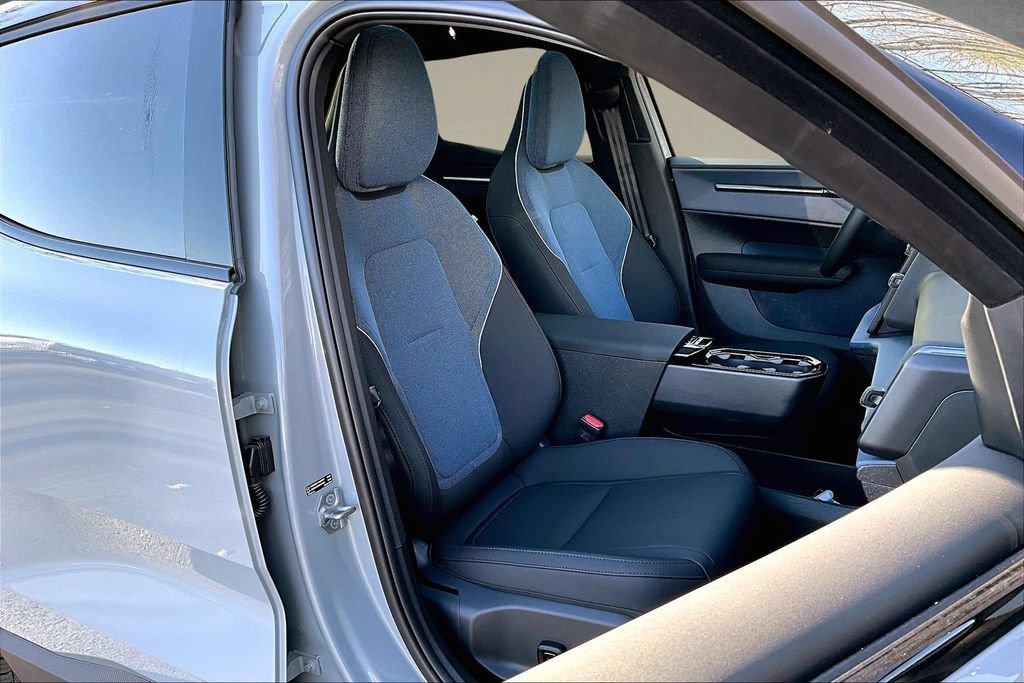 New 2026 Volvo EX30 Ultra w/ Protection Package Premier AWD/4WD image 10