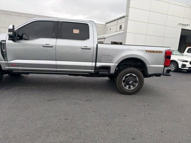 Used 2024 Ford F250 Platinum w/ Tremor Off-Road Package image 14