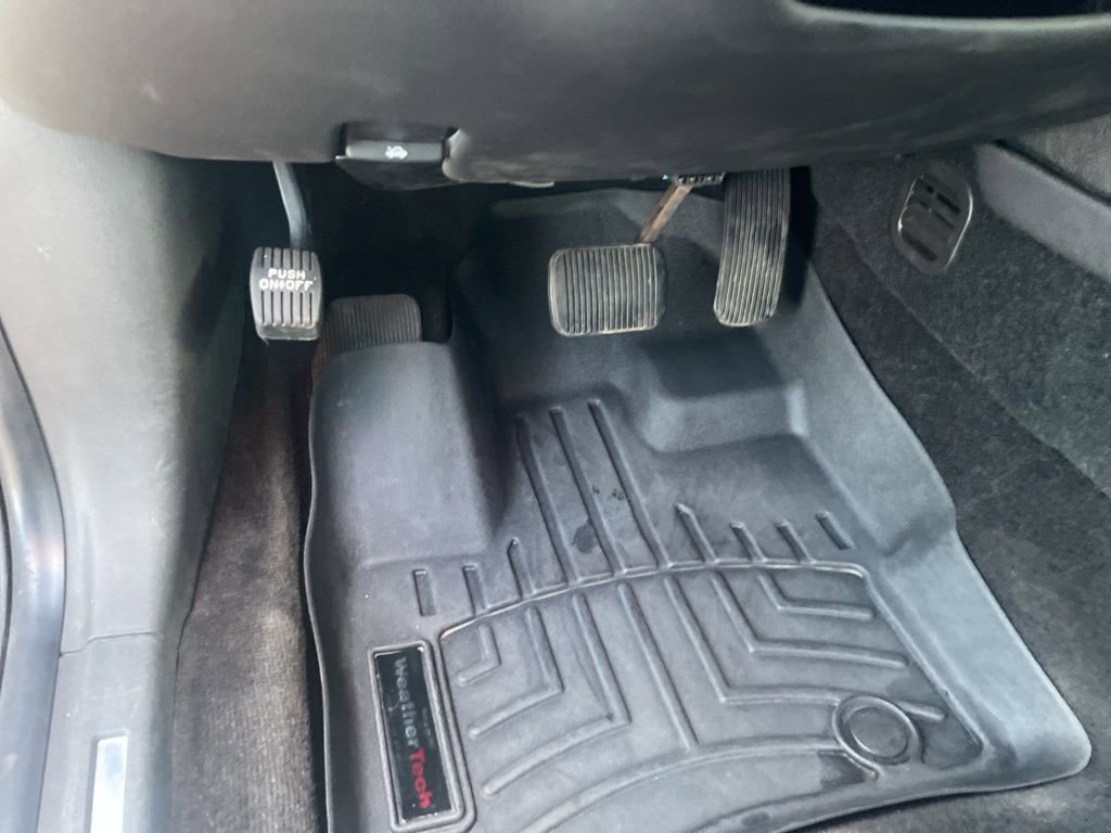 Used 2014 Lincoln MKS image 18