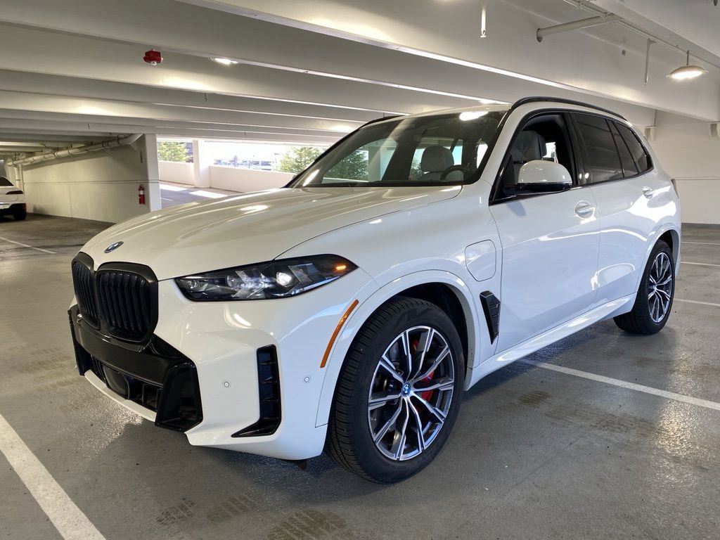Certified 2024 BMW X5 xDrive50e w/ M Sport Package image 1