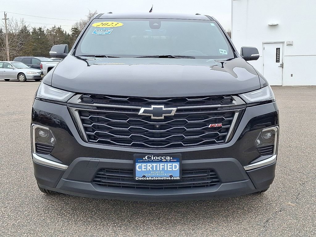 Used 2023 Chevrolet Traverse RS image 5