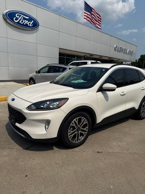 Used 2020 Ford Escape SEL FWD image 4