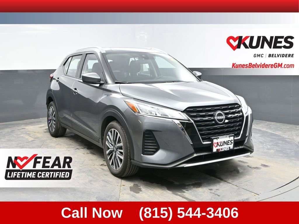 Used 2024 Nissan Kicks SV