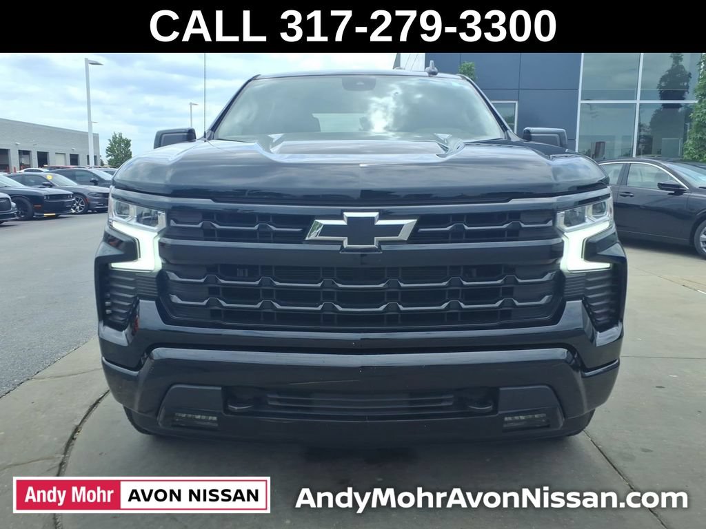 Used 2023 Chevrolet Silverado 1500 RST w/ Z71 Off-Road Package AWD/4WD image 3