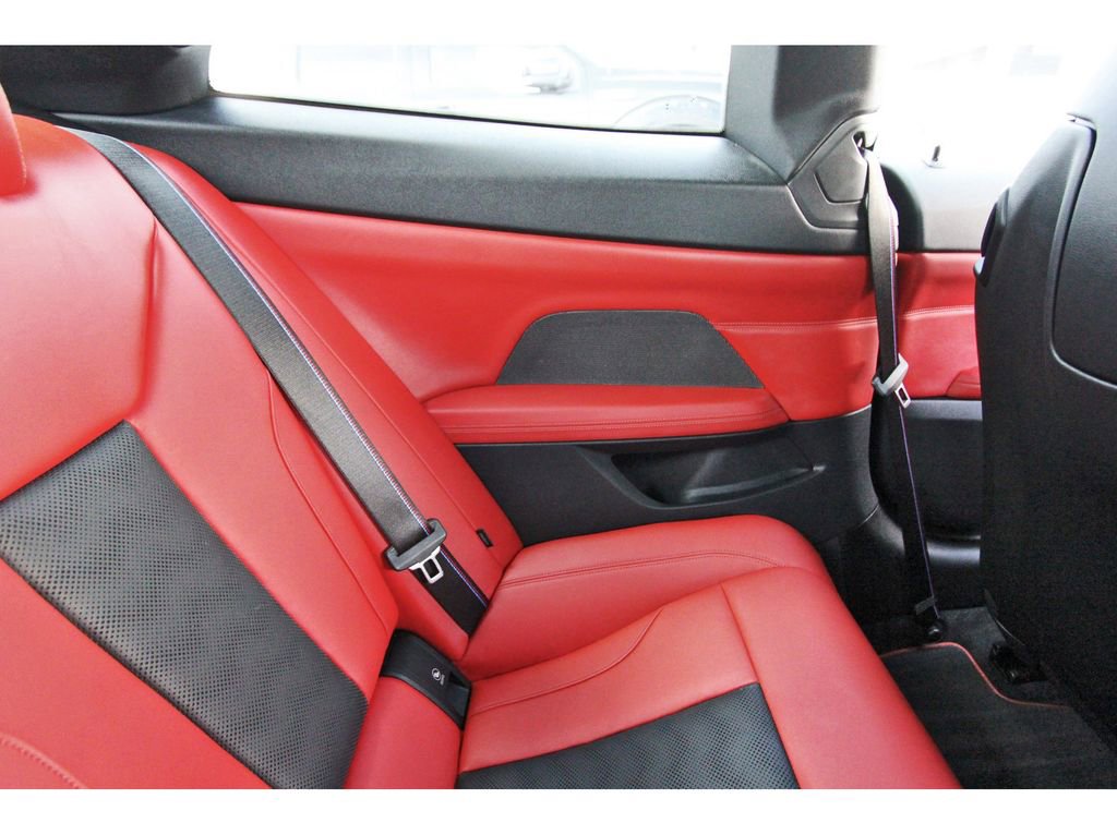 Used 2022 BMW M4 Competition w/ Executive Package image 11