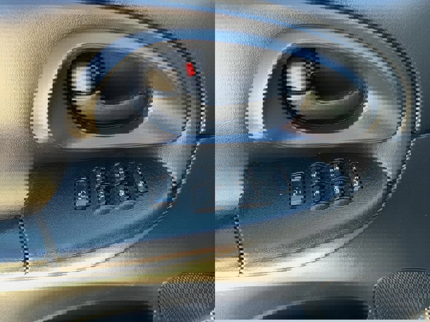 Used 2008 Chevrolet TrailBlazer LT w/ Sun And Sound Package AWD/4WD image 15