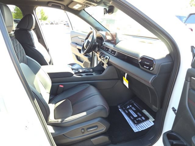 New 2026 Honda Pilot Black Edition image 9