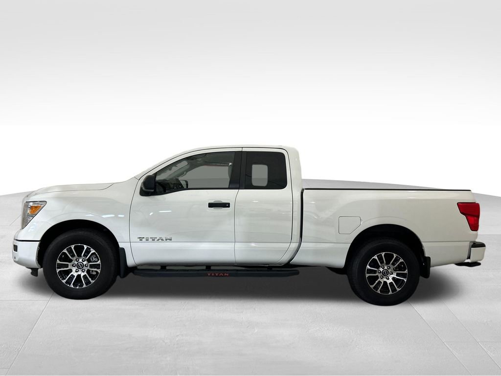 Used 2024 Nissan Titan SV w/ Accessory Utility Package AWD/4WD image 2