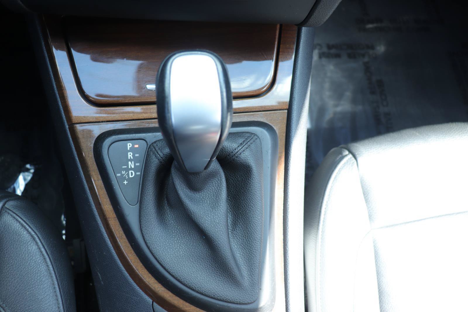 Used 2009 BMW 128i Coupe RWD image 26