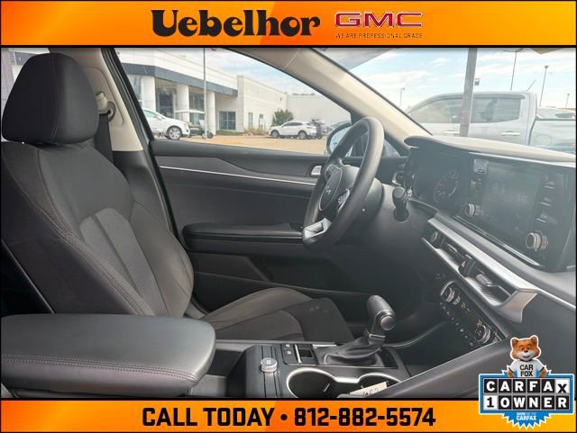 Used 2023 Kia K5 LXS FWD image 2