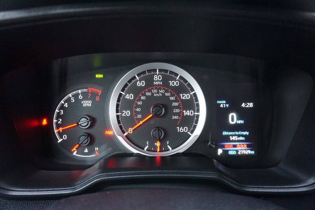 Certified 2022 Toyota Corolla SE w/ SE Premium Package image 5