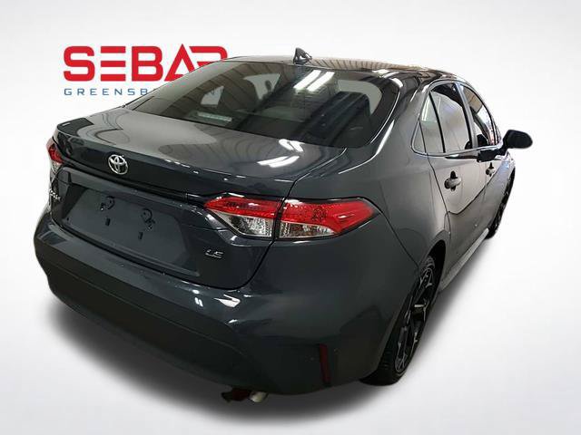 Used 2025 Toyota Corolla LE FWD image 15